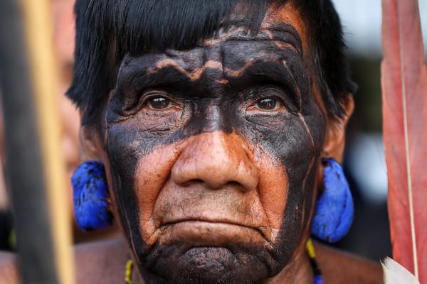 (Maturacá - AM, 28/05/2021) Detalhe da pintura de rosto do índio Yanomami / 📸 Marcos Corrêa/PR