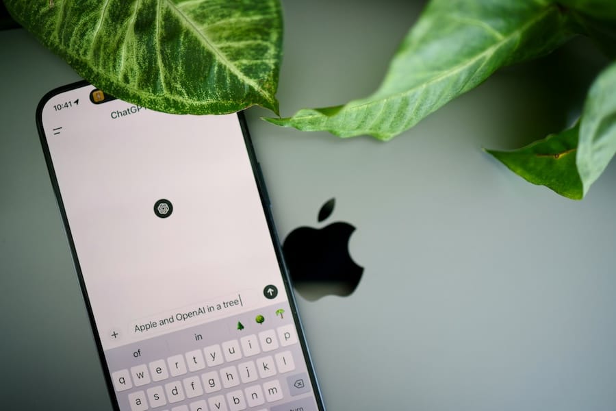 #1881: Apple anuncia sua própria ferramenta de AI e parceria com empresa do ChatGPT