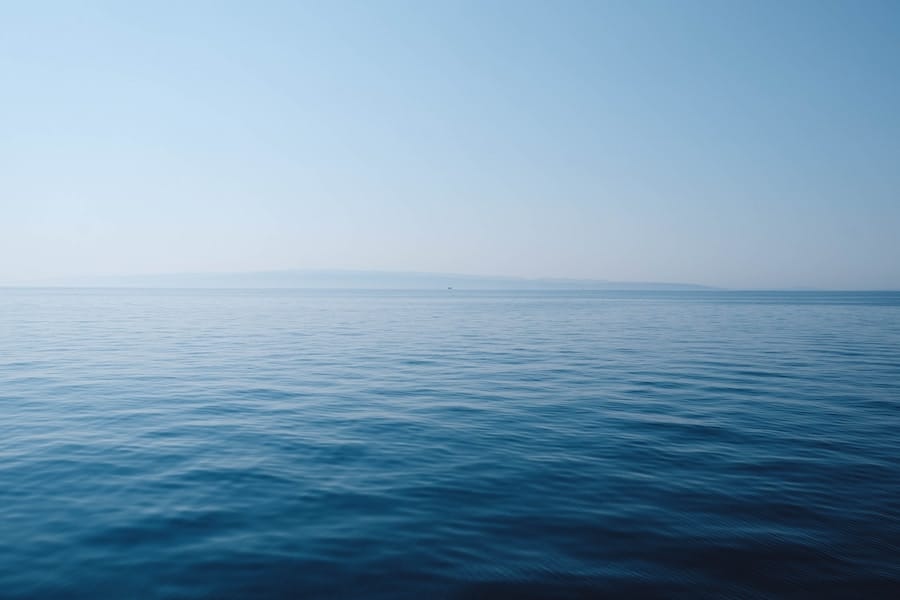 Correio Sabiá conversou sobre cumprimento de metas para os oceanos / Foto: Thomas Vimare/Unsplash