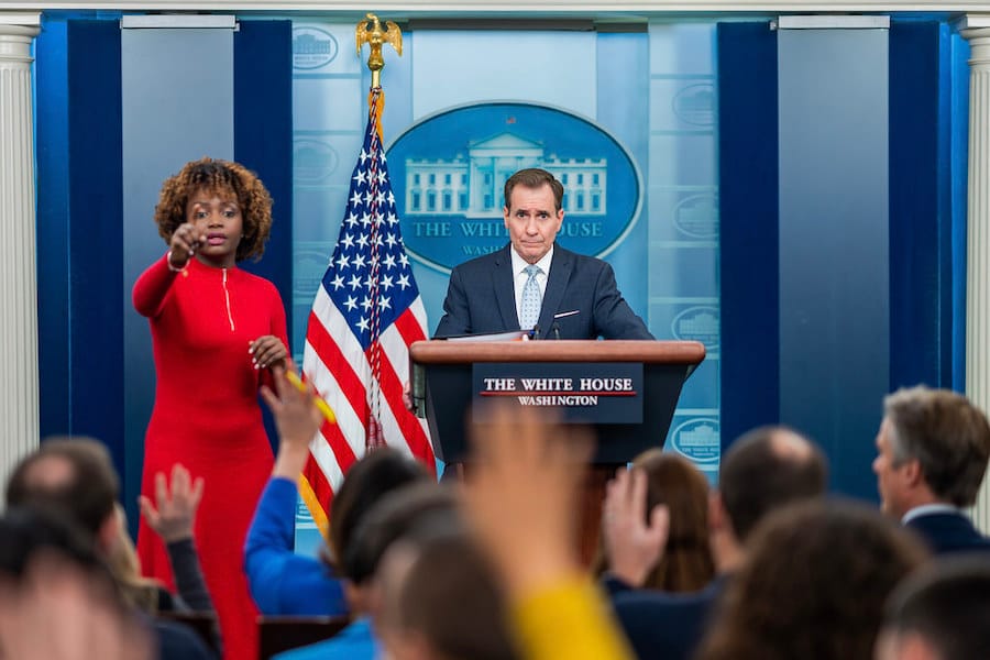 O porta-voz do Conselho de Segurança Nacional da Casa Branca, John Kirby / Foto: Official White House/Cameron Smith