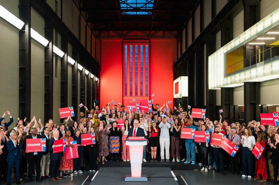 #1199: Partido Trabalhista tem vitória esmagadora no Reino Unido 🇬🇧