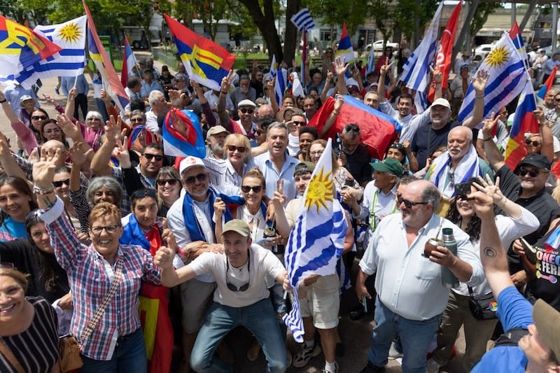 🇺🇾 Eleição no Uruguai 2024: Orsi e Delgado disputam Presidência