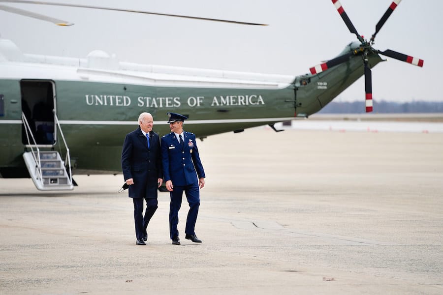 Artigo: 'Joe Biden chega ao Oriente Médio', escreve Henry Galsky