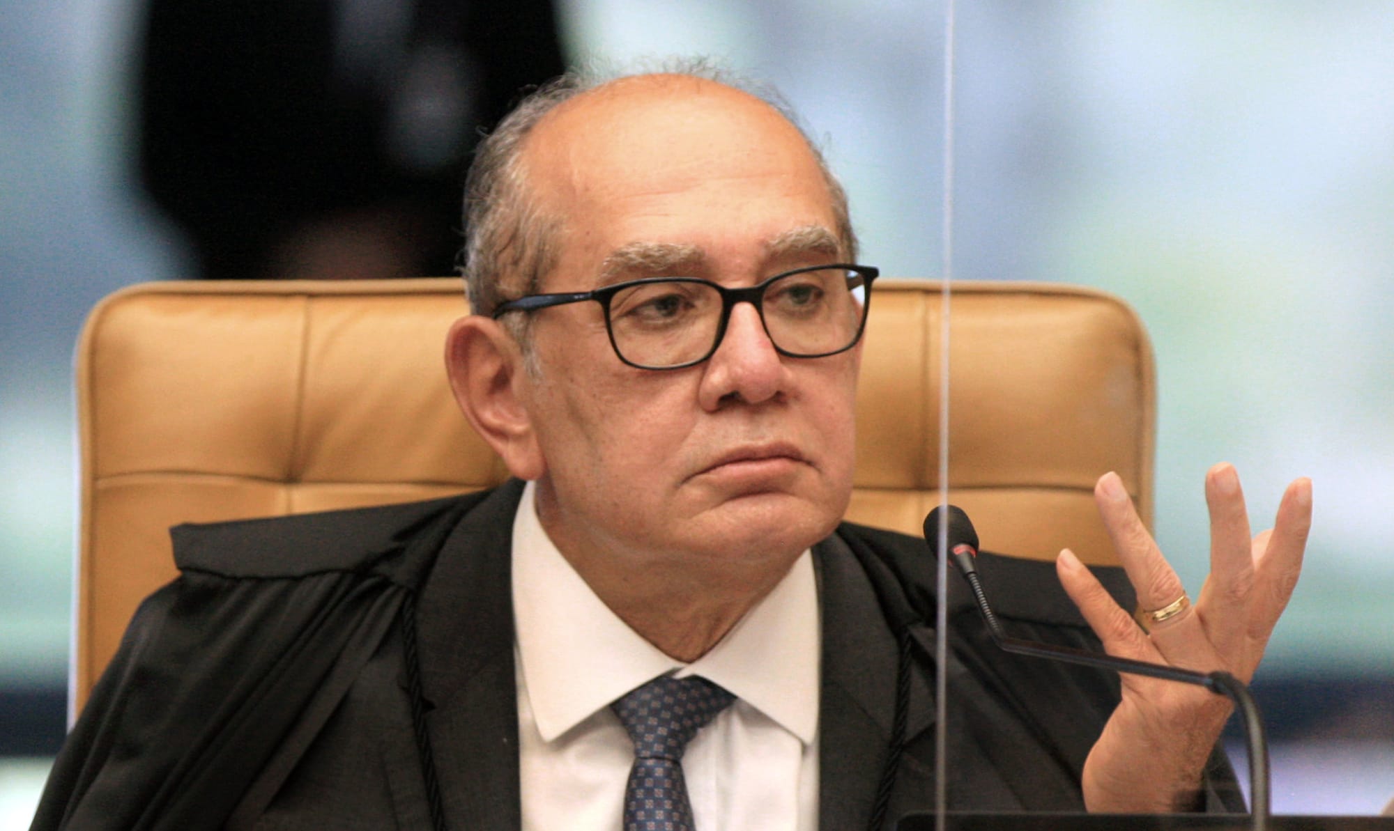 Gilmar decide que só a PGR pode denunciar eventuais crimes de ministros do STF