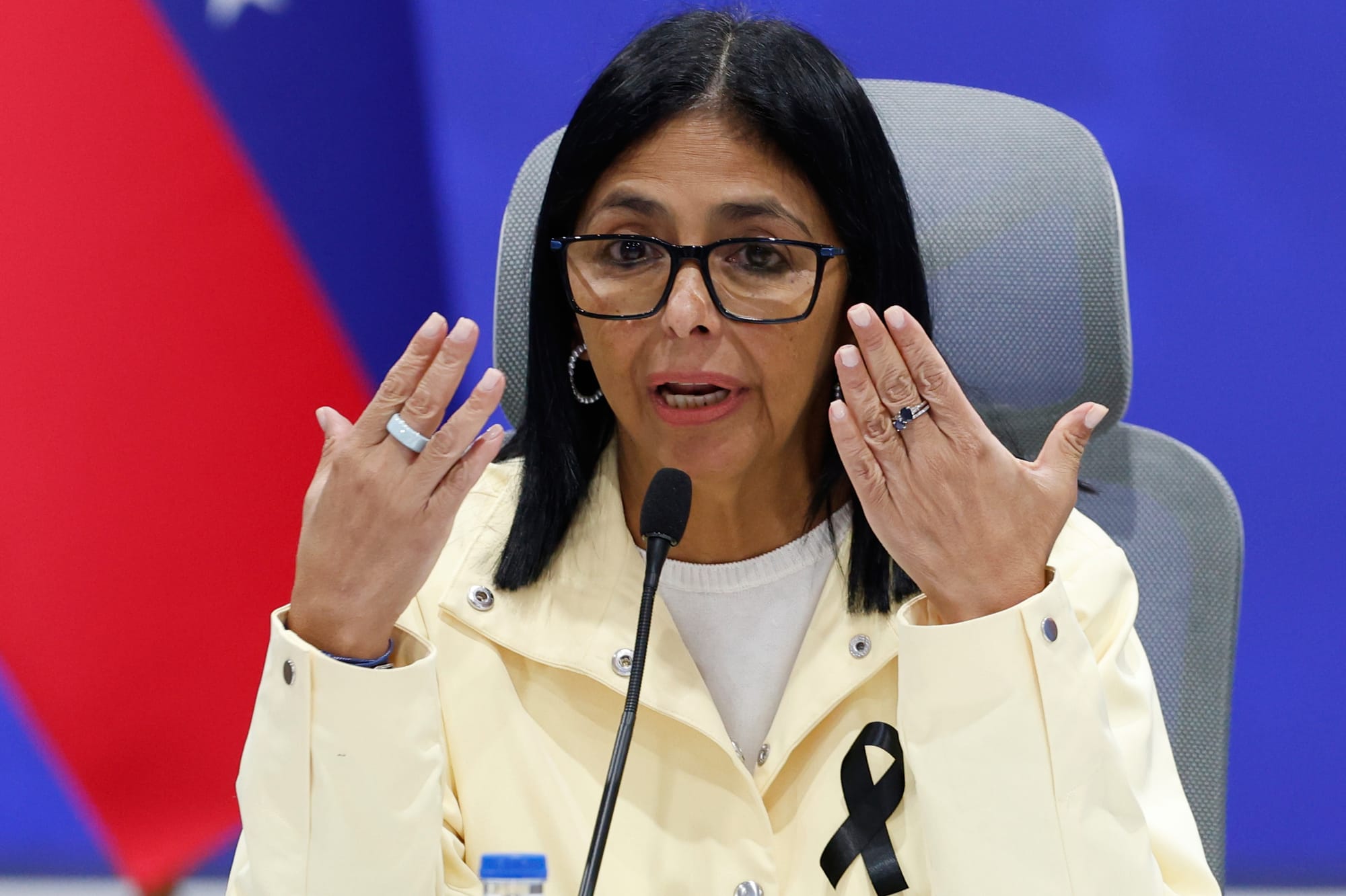 Em meio às consequências dos terremotos na Venezuela, mandato da presidente interina chega ao fim