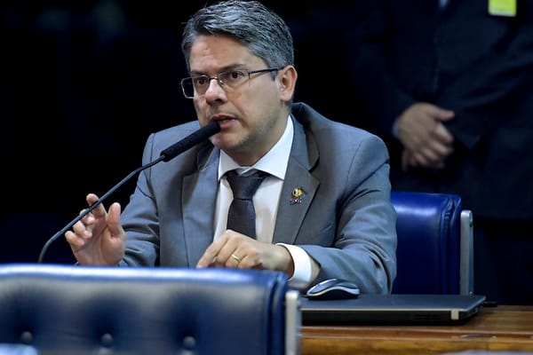 Orçamento secreto: o senador Alessandro Vieira (Cidadania-SE), apresentou uma emenda substitutiva a um PRN (projeto de resol