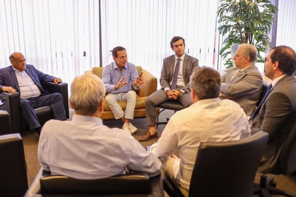 Dia de muitas reuniões em Brasília com lideranças do PSDB de diversos estados do Brasil para ampliação da nossa pré-cam