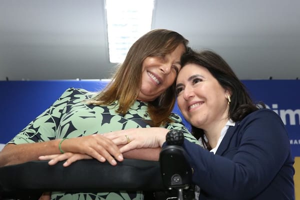 A pré-candidata à Presidência Simone Tebet e a senadora Mara Gabrilli, que será vice na chapa de Tebet / Foto: Divulgaç?