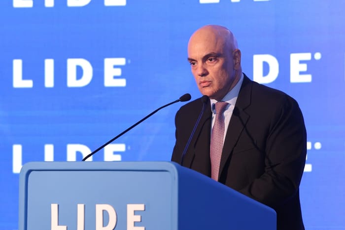 'Os ataques podem continuar a ser realizados de dentro ou de fora, pouco importa', diz Moraes