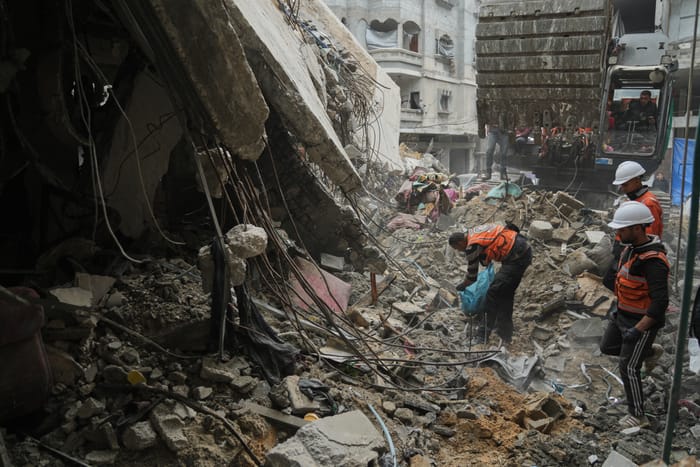 Ataques israelenses matam 3 pessoas em Gaza, diz hospital