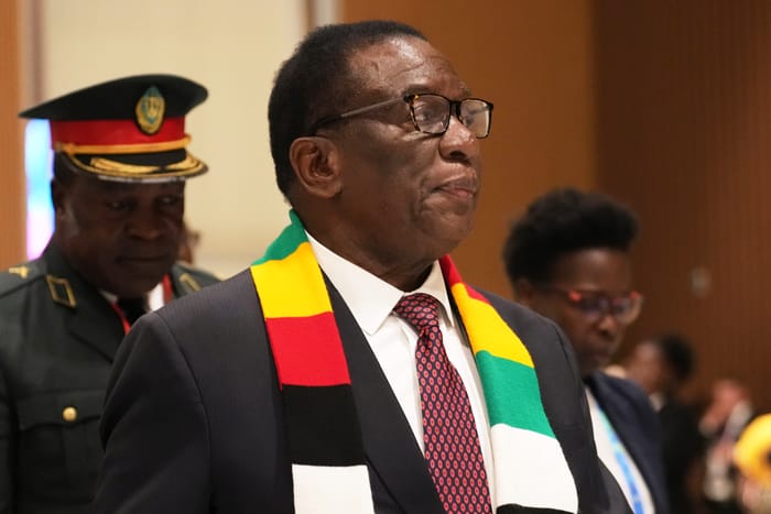Zimbábue altera lei eleitoral para manter presidente no poder