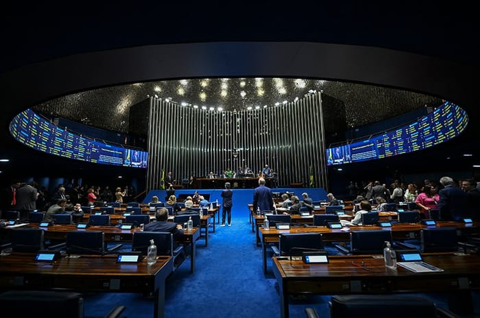 Em 2027, Senado terá 14 reeleitos e 40 novos senadores
