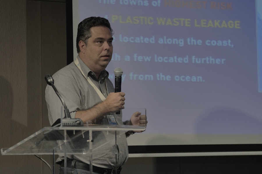 O professor Alexander Turra durante apresentação da Conferência da ONU sobre Oceanos / Foto: Divulgação