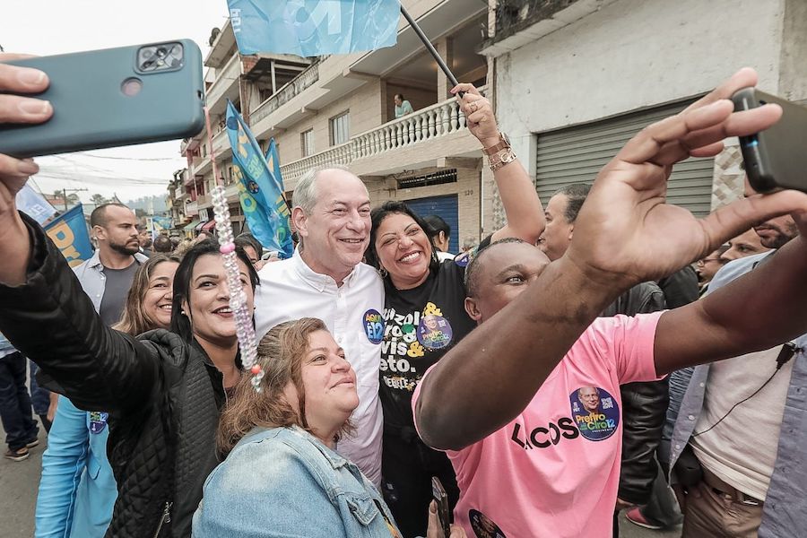Correio Sabiá: O candidato Ciro Gomes (PDT) em agenda de rua em São Paulo / Foto: Keiny Andrade/Divulgação