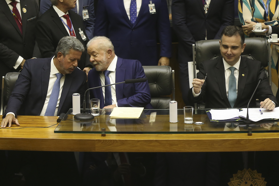O presidente eleito do Brasil, Luiz Inácio Lula da Silva, durante seu discurso na cerimônia de posse no Congresso Nacional / Foto: Valter Campanato/Agência Brasil